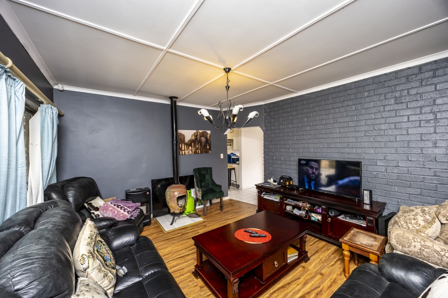 4 Bedroom Property for Sale in Nahoon Valley Park Eastern Cape